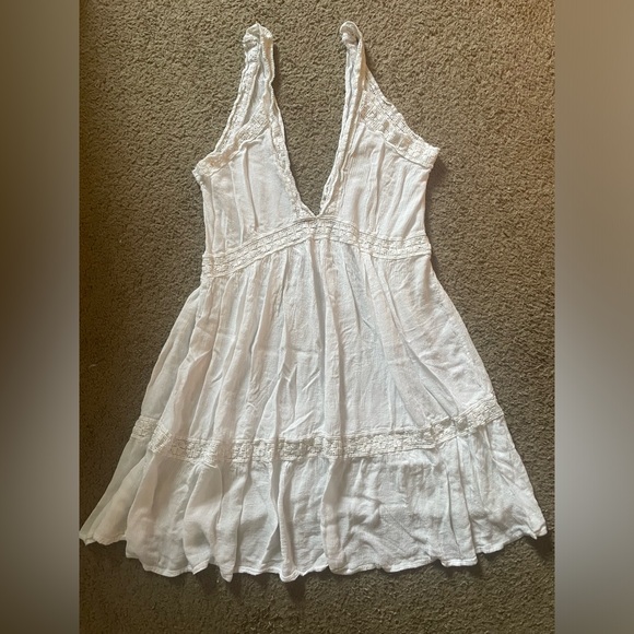 Cute Options Lace V-Neck Swimsuit Cover-Up Mini Dress - Picture 3 of 10